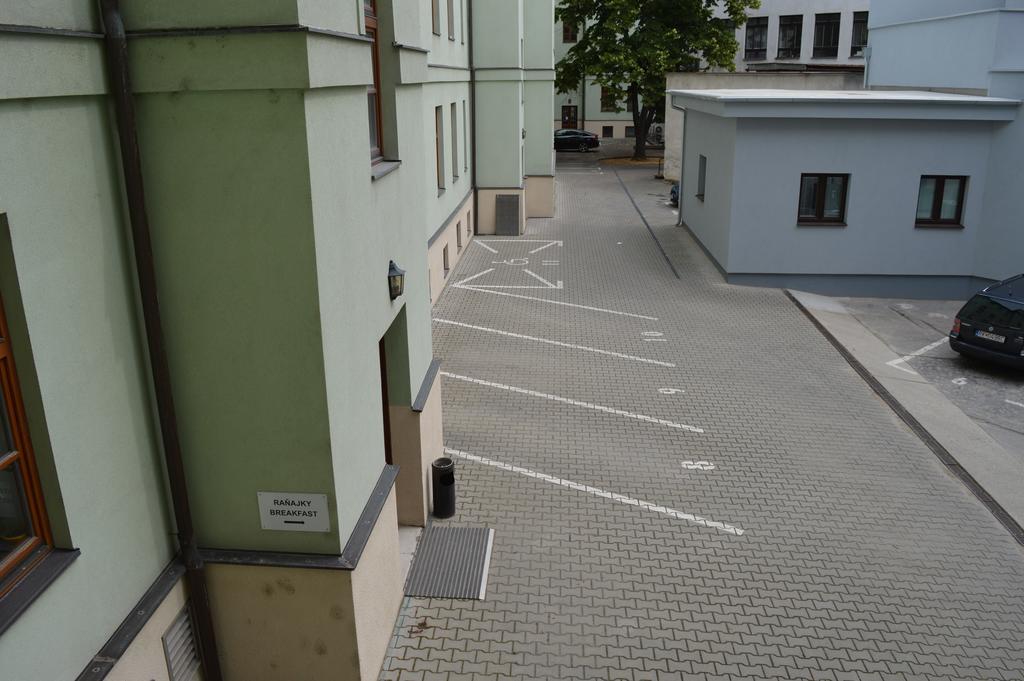 Hotel Akademik Bratislava Eksteriør billede